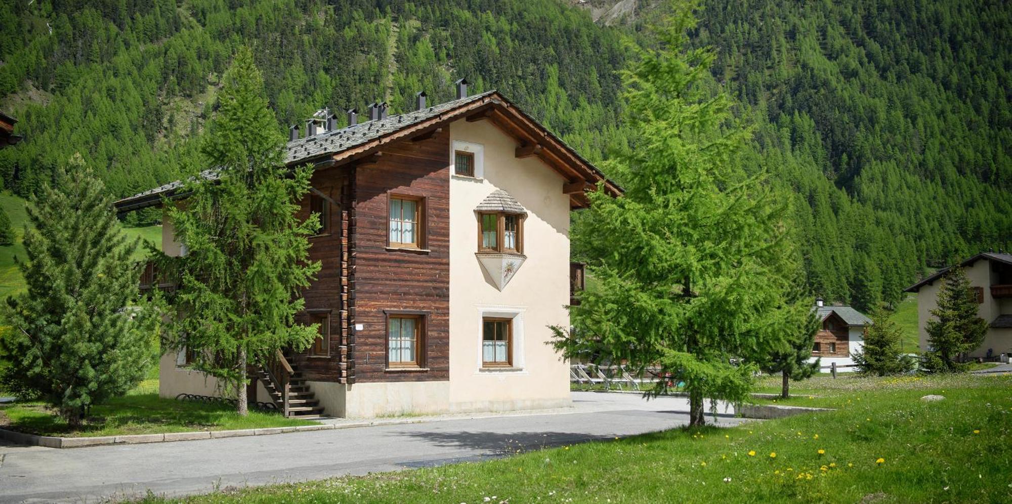 Residence Le Cascate ليفينو المظهر الخارجي الصورة